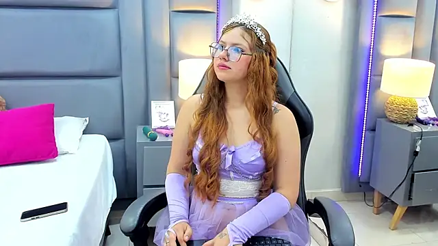 EimmyJones online show from October 2025 02:30:02 AM