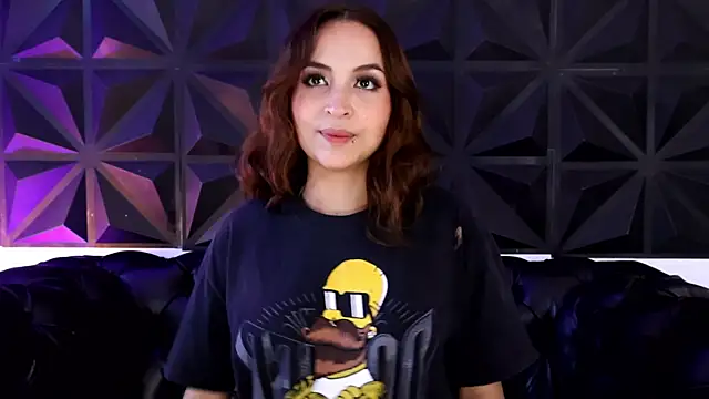 Arianaa Jones  online show from October 2025 01:01:02 PM