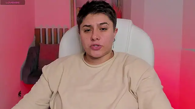 Snapshot of IanGilbert chatting on February 2026 09:03:01 PM IanGilbert online show from February 2026 09:03:01 PM