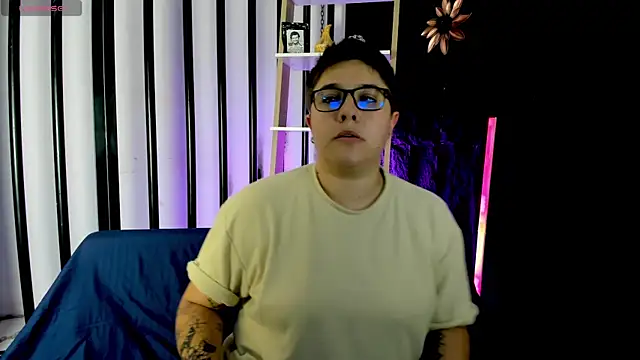 IanGilbert online show from October 2025 09:23:02 PM