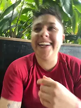 Snapshot of IanGilbert chatting on October 2025 07:47:02 PM IanGilbert online show from October 2025 07:47:02 PM