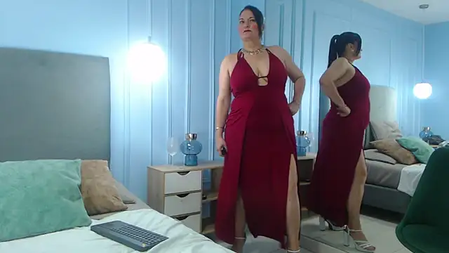 Snapshot of Lenacorbet chatting on November 2025 09:37:01 PM Lenacorbet online show from November 2025 09:37:01 PM