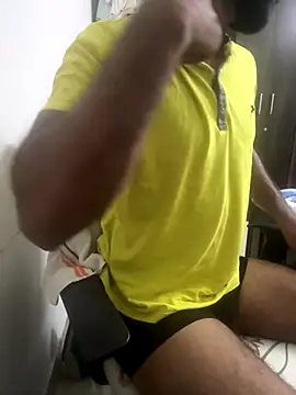 Snapshot of Honeyxoxx chatting on September 2025 05:44:01 PM Honeyxoxx online show from September 2025 05:44:01 PM