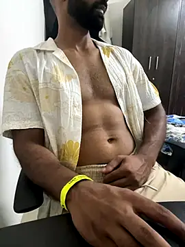 Snapshot of Honeyxoxx chatting on September 2025 09:37:01 PM Honeyxoxx online show from September 2025 09:37:01 PM