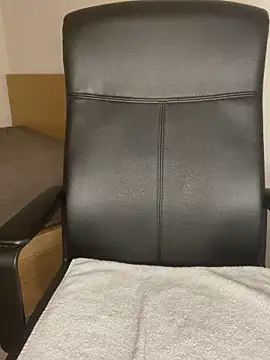 Snapshot of skinnydoll1017 chatting on October 2025 12:03:01 PM skinnydoll1017 online show from October 2025 12:03:01 PM