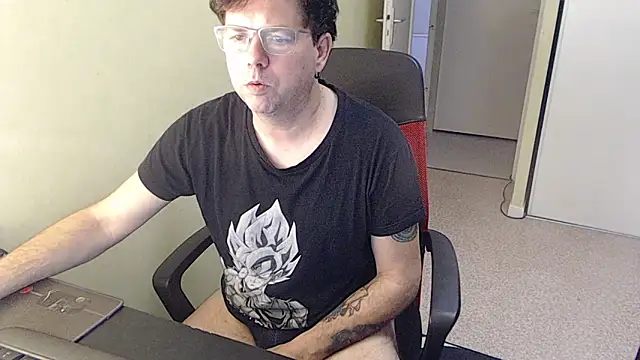 blueandwhite1 online show from March 2026 07:49:02 AM