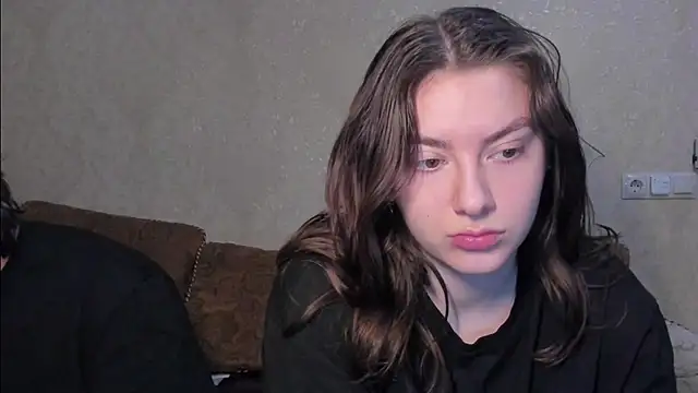 Snapshot of muuur_fam chatting on December 2025 09:53:01 PM muuur fam online show from December 2025 09:53:01 PM