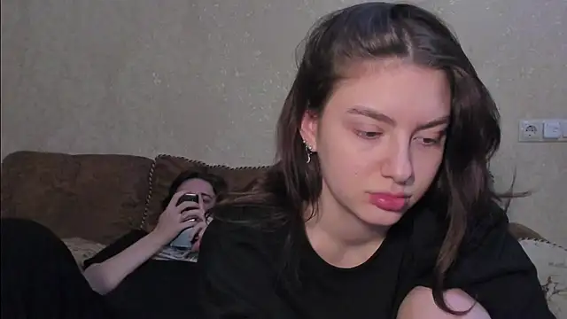 Snapshot of muuur_fam chatting on November 2025 07:58:01 PM muuur fam online show from November 2025 07:58:01 PM