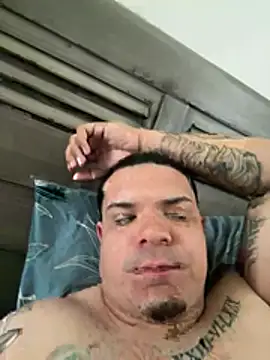 YadielPublic online show from February 2026 02:30:02 PM