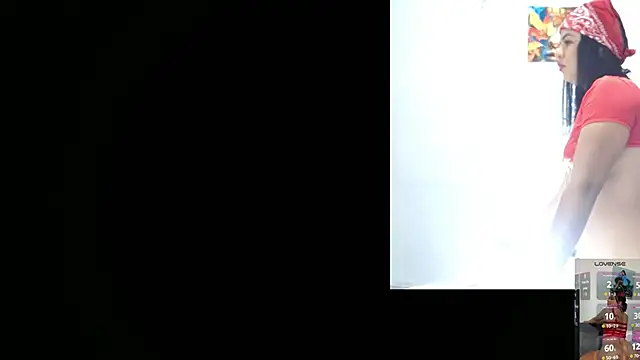 Emily Thompson33 online show from November 2025 03:43:01 AM