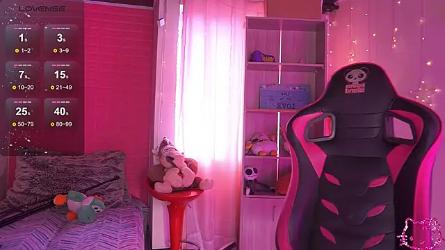  chloe moons  online show from February 2026 09:04:02 PM