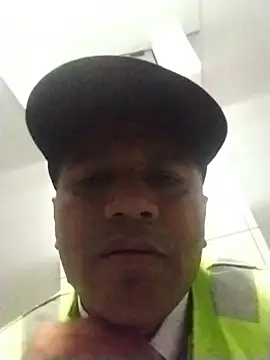 danigarci2307 online show from June 2026 10:15:01 PM