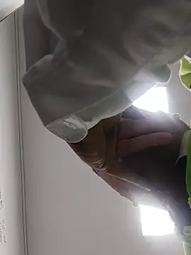 danigarci2307 online show from November 2025 10:14:01 PM