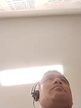 danigarci2307 online show from February 2026 12:07:02 AM