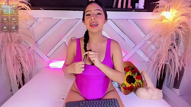 Zoe-Johnson  online show from March 2026 09:30:01 PM