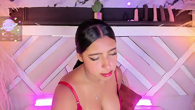 Zoe-Johnson  online show from May 2026 09:47:02 PM