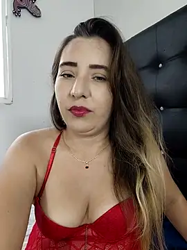 isabella lovem online show from February 2026 10:20:01 PM