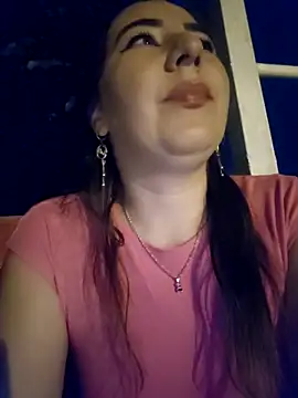 isabella lovem online show from May 2026 04:18:01 AM