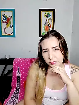 Snapshot of isabella_lovem chatting on November 2025 06:17:02 AM isabella lovem online show from November 2025 06:17:02 AM