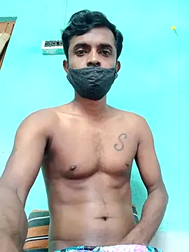 Snapshot of ShinuRoy chatting on September 2025 12:39:02 AM ShinuRoy online show from September 2025 12:39:02 AM