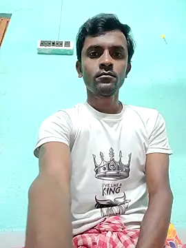 ShinuRoy online show from December 2025 11:20:01 PM