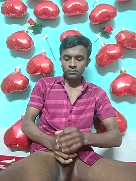 ShinuRoy online show from February 2026 12:32:01 AM