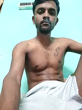 Snapshot of ShinuRoy chatting on October 2025 12:22:01 AM ShinuRoy online show from October 2025 12:22:01 AM