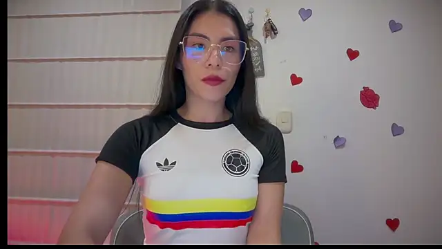 Snapshot of sasha_jonne chatting on July 2026 02:13:02 AM sasha jonne online show from July 2026 02:13:02 AM
