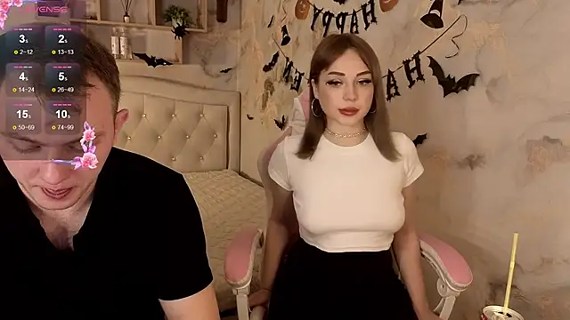 Crystal-Nuts online show from October 2025 10:10:02 PM