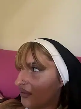 Sexy Bulgarian woman online show from October 2025 10:47:02 AM