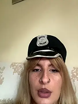 Sexy Bulgarian woman online show from October 2025 08:33:02 AM