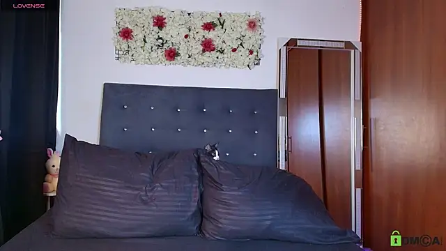 Snapshot of madisonwalkeeer chatting on October 2025 04:41:02 PM madisonwalkeeer online show from October 2025 04:41:02 PM