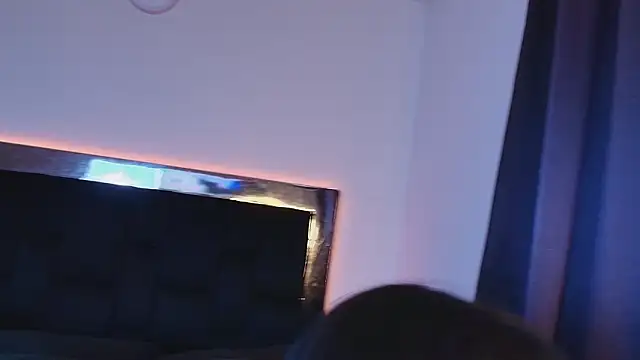 madisonwalkeeer online show from February 2026 07:33:02 PM