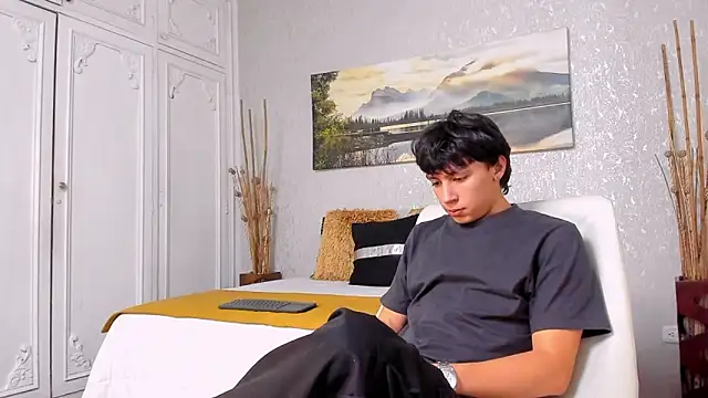 Tyler durten online show from October 2025 03:03:01 AM