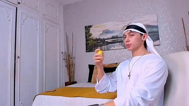 Tyler durten online show from October 2025 03:07:02 AM