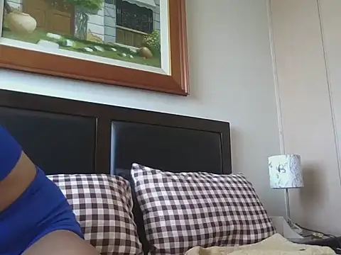 sexy licious69 online show from October 2025 02:41:02 AM
