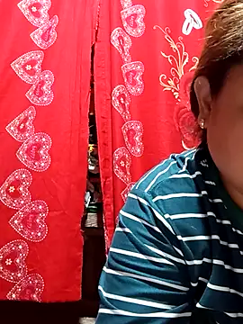 Weng 31 online show from October 2025 09:05:01 PM