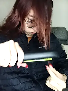 AnnieSparkle online show from September 2025 12:24:01 AM