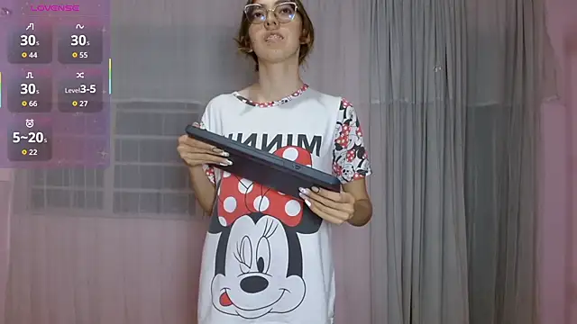 AnnieSparkle online show from February 2026 01:18:02 AM