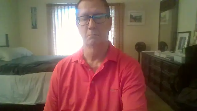Snapshot of camminmichaellll chatting on September 2025 05:01:02 PM camminmichaellll online show from September 2025 05:01:02 PM