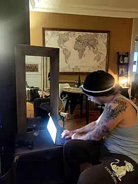 Titilouonlyf69 online show from October 2025 08:09:02 PM