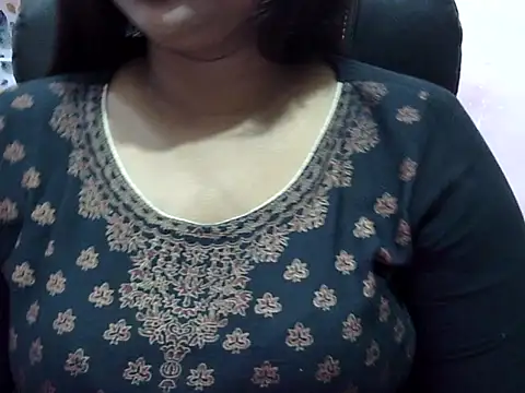 Rimsha naughty online show from December 2025 08:04:02 PM