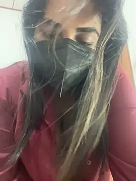 Choco Chuby online show from November 2025 04:22:01 PM