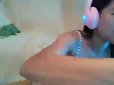 Snapshot of AnnewithanE chatting on September 2025 03:39:02 AM AnnewithanE online show from September 2025 03:39:02 AM