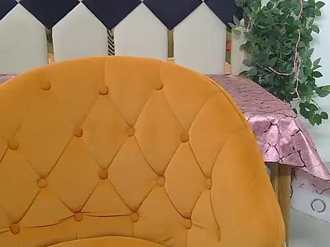 Its-ishikaa online show from November 2025 03:02:02 AM