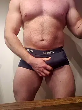 AlphaGymMale online show from February 2026 12:31:02 AM