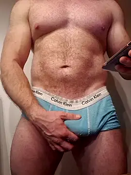 AlphaGymMale online show from October 2025 03:55:01 PM