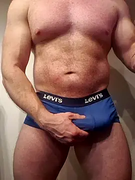 AlphaGymMale online show from February 2026 12:10:01 AM