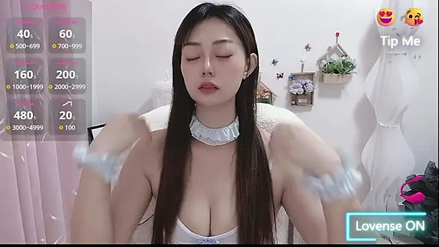 Abb-qiaoyi online show from December 2025 09:47:02 PM