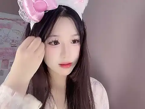 Snapshot of 1X-xiaoli chatting on September 2025 12:23:01 PM 1X-xiaoli online show from September 2025 12:23:01 PM